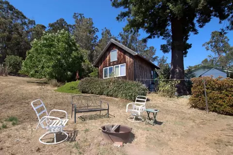 Exterior - 46 Valley View Rd, Watsonville, CA 95076 photo 1 of 18