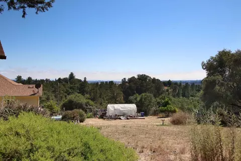 Exterior - 46 Valley View Rd, Watsonville, CA 95076 photo 12 of 18