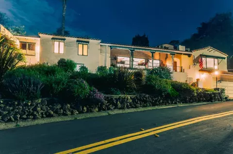 15738 Highland Dr, San Jose, CA 95127