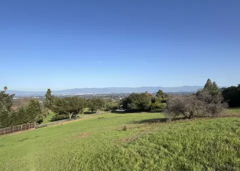 27251 Julietta Ln, Los Altos Hills, CA 94022