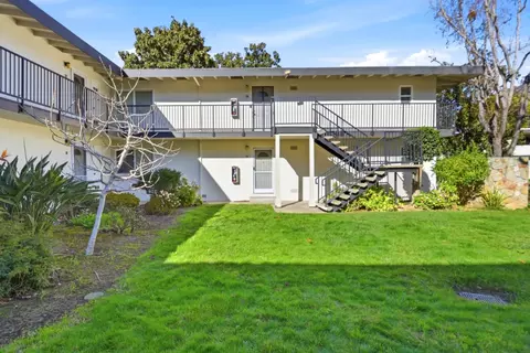Exterior - 14225 Lora Dr 9, Los Gatos, CA 95032 photo 1 of 6