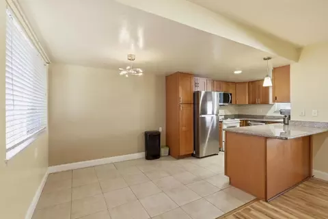 Dining - 14225 Lora Dr 9, Los Gatos, CA 95032 photo 1 of 1