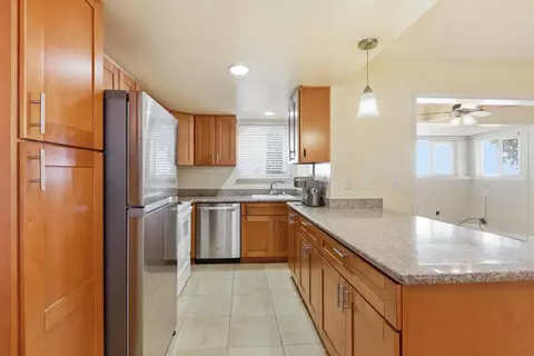 Kitchen - 14225 Lora Dr 9, Los Gatos, CA 95032 photo 1 of 2