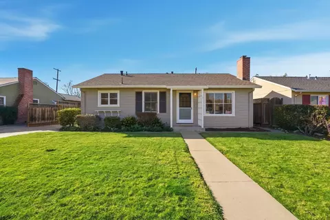 920 Blossom Dr, Santa Clara, CA 95050