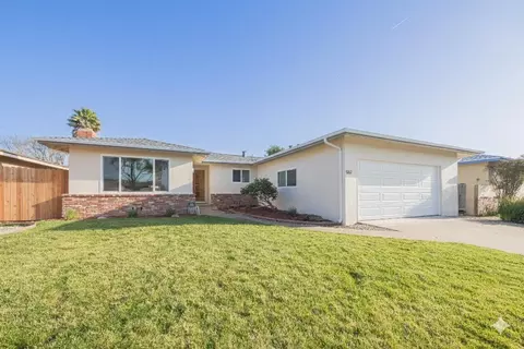 961 Loyola Dr, Salinas, CA 93901