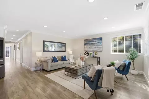 2212 Dumbarton Ave, East Palo Alto, CA 94303