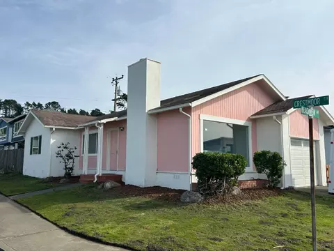 265 Crestmoor Cir, Pacifica, CA 94044