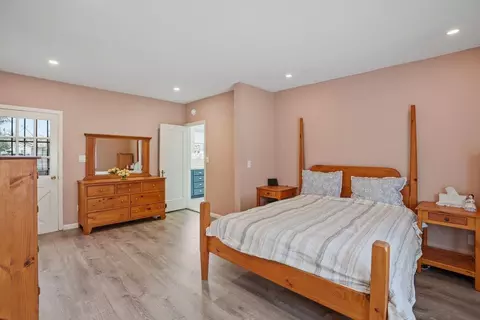 Bedroom - 333 Hawthorne St, Salinas, CA 93901 photo 2 of 6