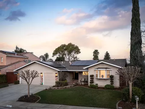 6812 Lazy River Way, San Jose, CA 95120