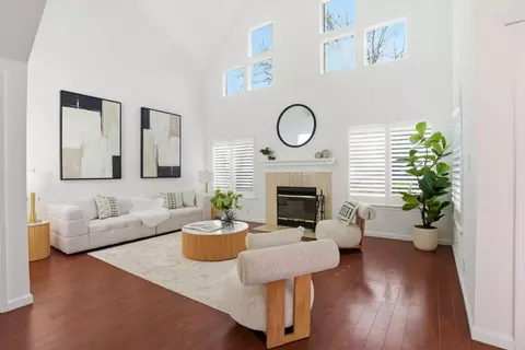 23 Dory Ln, Foster City, CA 94404