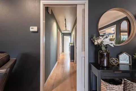 Entry Way - 730 Lemos Ave, Salinas, CA 93901 photo 2 of 2