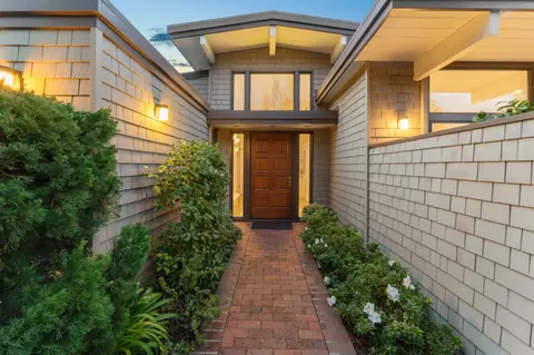 823 Sonoma Ter, Stanford, CA 94305