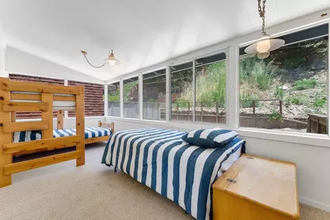 Bedroom - 325 Beach Dr, Aptos, CA 95003 photo 4 of 6