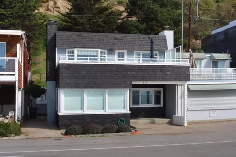 Exterior - 325 Beach Dr, Aptos, CA 95003 photo 1 of 6