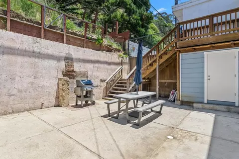 Exterior - 325 Beach Dr, Aptos, CA 95003 photo 3 of 6
