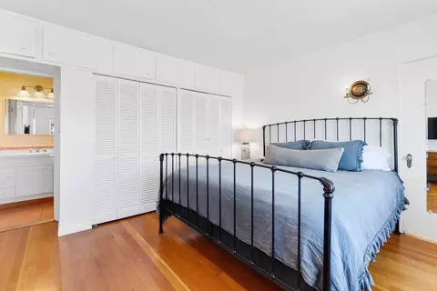 Bedroom - 325 Beach Dr, Aptos, CA 95003 photo 6 of 6