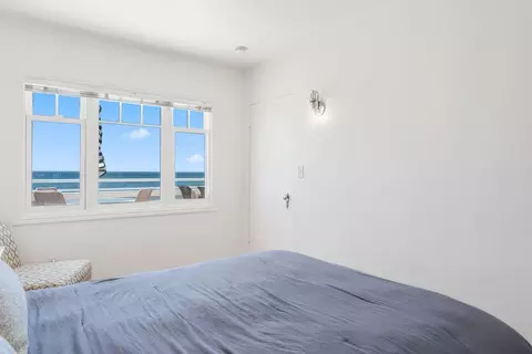 Bedroom - 325 Beach Dr, Aptos, CA 95003 photo 3 of 6