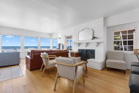 Living - 325 Beach Dr, Aptos, CA 95003 photo 4 of 4