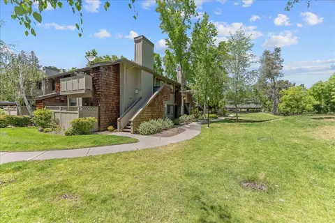 2004 La Terrace Cir, San Jose, CA 95123