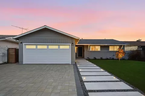 882 San Rafael Ave, Mountain View, CA 94043