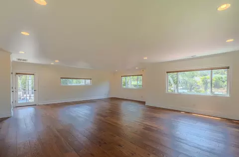 Living - 22125 Ranchito Dr, Salinas, CA 93908 photo 7 of 9