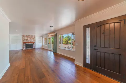 Living - 22125 Ranchito Dr, Salinas, CA 93908 photo 1 of 9