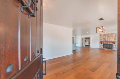 Entry Way - 22125 Ranchito Dr, Salinas, CA 93908 photo 1 of 1