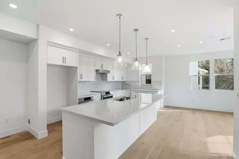 Kitchen - 236 Oak Cir, Walnut Creek, CA 94597 photo 1 of 3