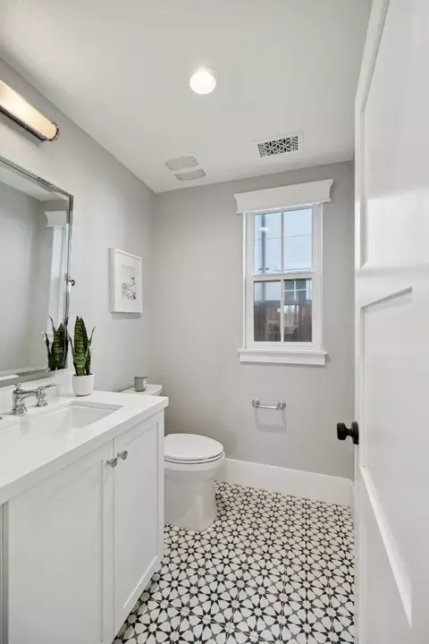Bath - 1103 Creed St, Milpitas, CA 95035 photo 7 of 8