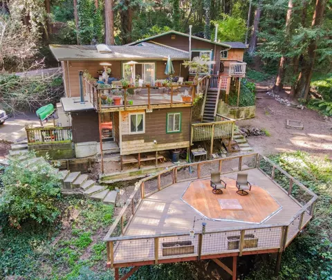 1350 Lost Acre Dr, Felton, CA 95018