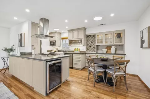Kitchen - 1435 47th Ave, Capitola, CA 95010 photo 2 of 11
