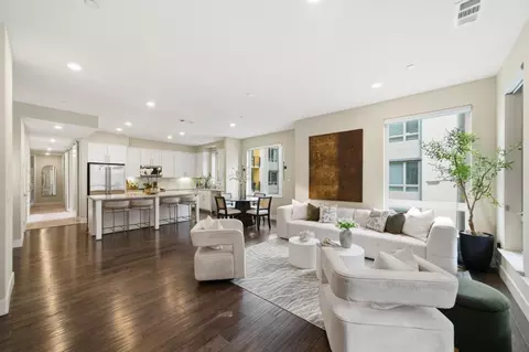 729 Eppleton Ln 303, Foster City, CA 94404