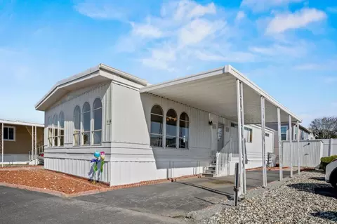 150 Kern St 114, Salinas, CA 93905