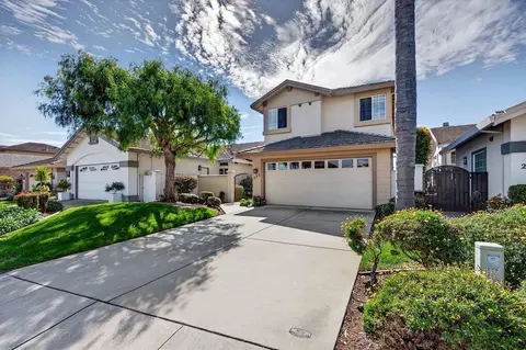 Exterior - 233 Montclair Ln, Salinas, CA 93906 photo 10 of 10