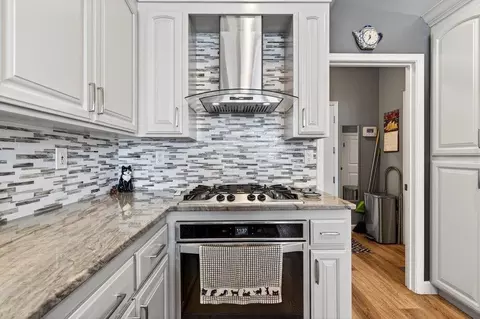 Kitchen - 233 Montclair Ln, Salinas, CA 93906 photo 2 of 3