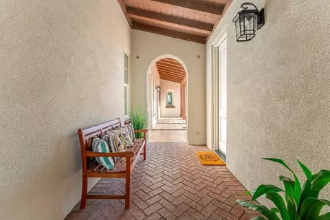 Entry Way - 1190 Olympic Ct, Gilroy, CA 95020 photo 5 of 8