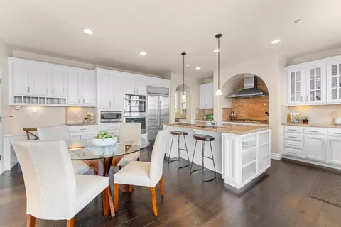Kitchen - 1190 Olympic Ct, Gilroy, CA 95020 photo 3 of 4