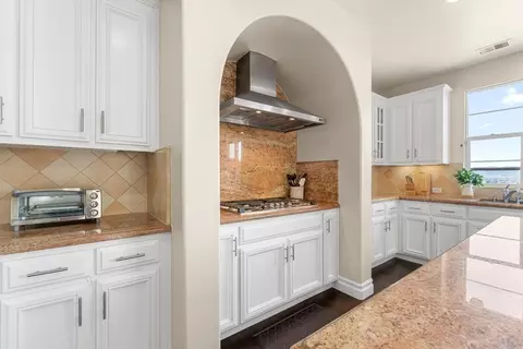 Kitchen - 1190 Olympic Ct, Gilroy, CA 95020 photo 1 of 4