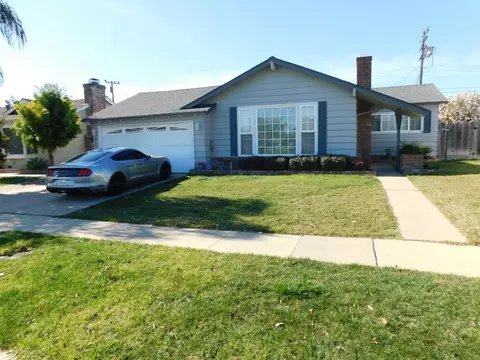 1031 Heather Dr, Salinas, CA 93906