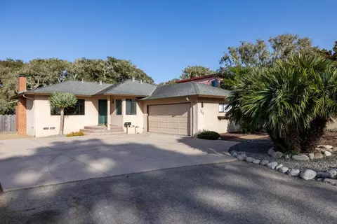712 Sunset Dr, Pacific Grove, CA 93950