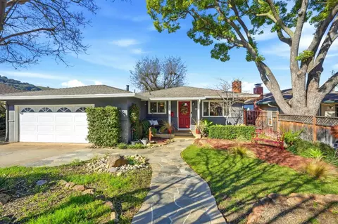 545 W Dunne Ave, Morgan Hill, CA 95037