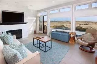 53 Pelican Pt, Watsonville, CA 95076