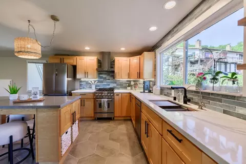 Kitchen - 260 Rancho Soquel Rd, Soquel, CA 95073 photo 3 of 29