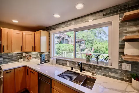 Kitchen - 260 Rancho Soquel Rd, Soquel, CA 95073 photo 24 of 29