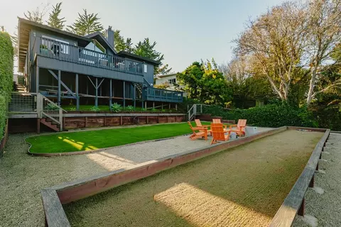 Exterior - 457 Townsend Dr, Aptos, CA 95003 photo 4 of 18