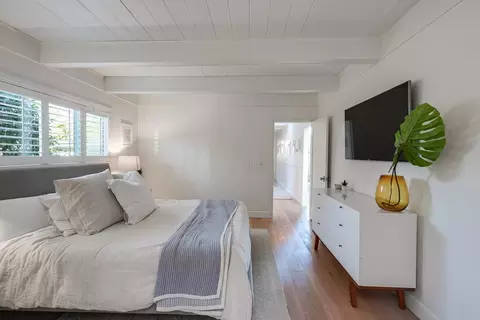Bedroom - 457 Townsend Dr, Aptos, CA 95003 photo 2 of 7