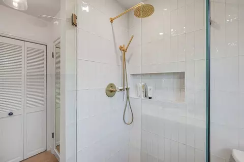 Bath - 457 Townsend Dr, Aptos, CA 95003 photo 2 of 3