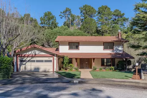 2 Valleywood Ct, Pacifica, CA 94044