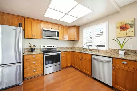 925 Blake Ct, Gilroy, CA 95020 photo 9
