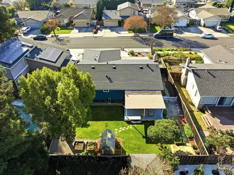 925 Blake Ct, Gilroy, CA 95020 photo 26